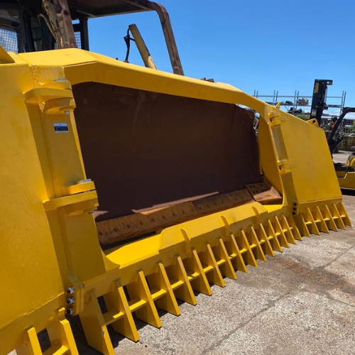 Folding Stick Rake to suit Komatsu D65
