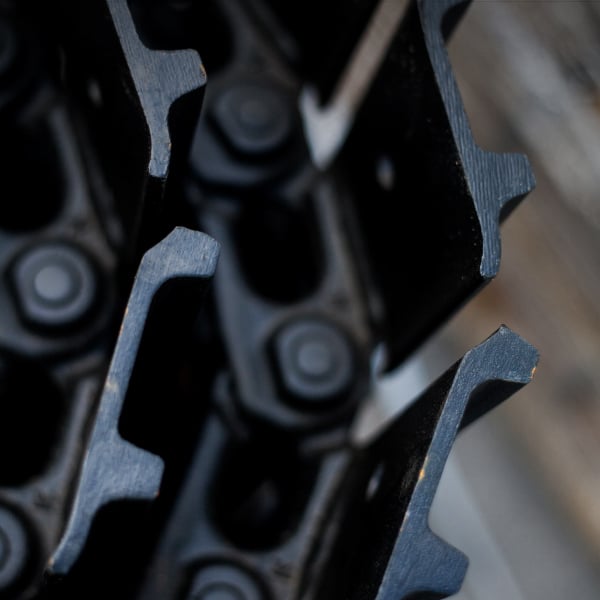 track chains and track shoes Adelaide